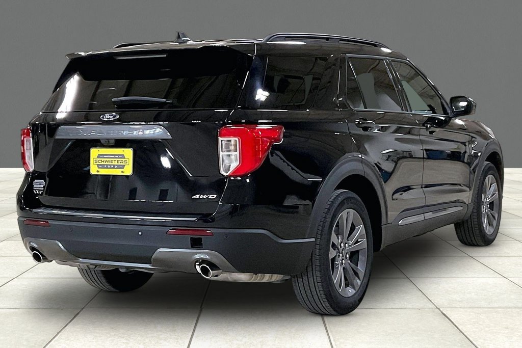 Certified 2024 Ford Explorer XLT w/ Equipment Group 202A AWD/4WD image 12