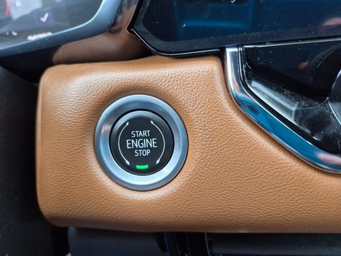 Used 2023 GMC Canyon AT4 AWD/4WD image 31