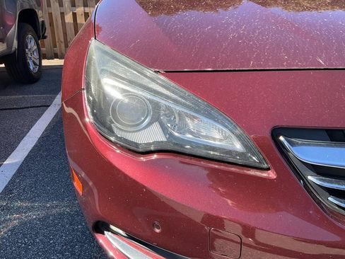 Used 2019 Buick Cascada Premium image 9