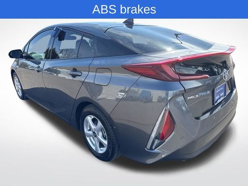 Used 2020 Toyota Prius Prime Limited image 5