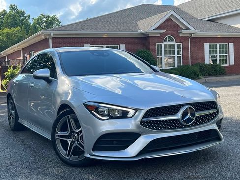 Used 2023 Mercedes-Benz CLA 250 4MATIC image 7