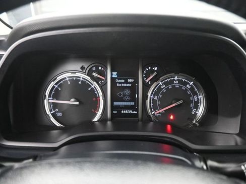 Used 2024 Toyota 4Runner TRD Off-Road image 13