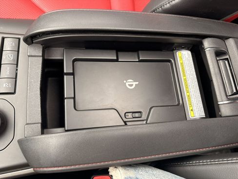 Used 2021 Toyota Highlander XSE image 30