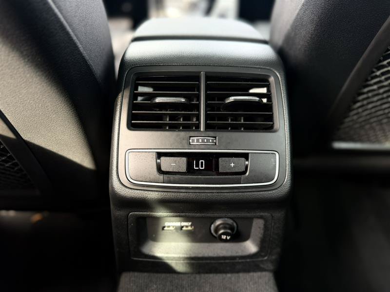 Used 2023 Audi A4 2.0T Premium Plus w/ Premium Plus Package AWD/4WD image 33