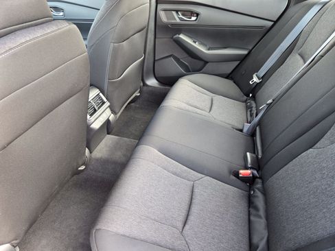 Used 2025 Honda Accord SE image 26