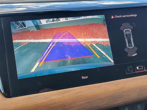 Used 2023 Audi e-tron GT Premium Plus image 14