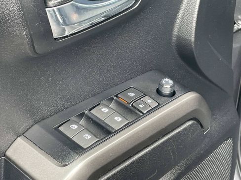 Used 2023 Toyota Tacoma TRD Sport w/ Technology Package AWD/4WD image 27