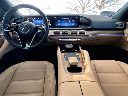 Certified 2025 Mercedes-Benz GLE 450 GLE 450 image 16