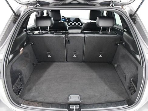 Certified 2022 Mercedes-Benz GLA 250 4MATIC image 8