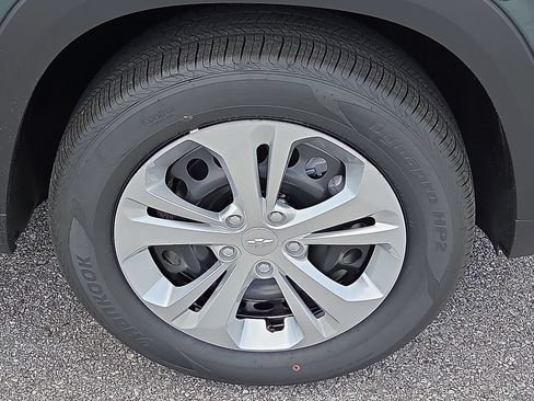 New 2026 Chevrolet Trax LS FWD image 7