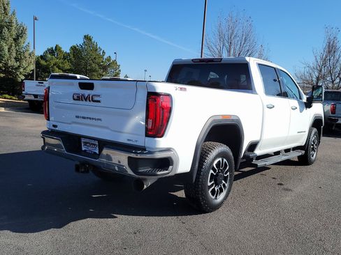 Used 2020 GMC Sierra 2500 SLT image 3