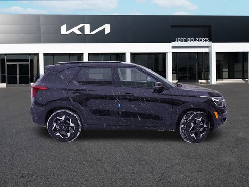 New 2026 Kia Seltos S AWD/4WD image 2