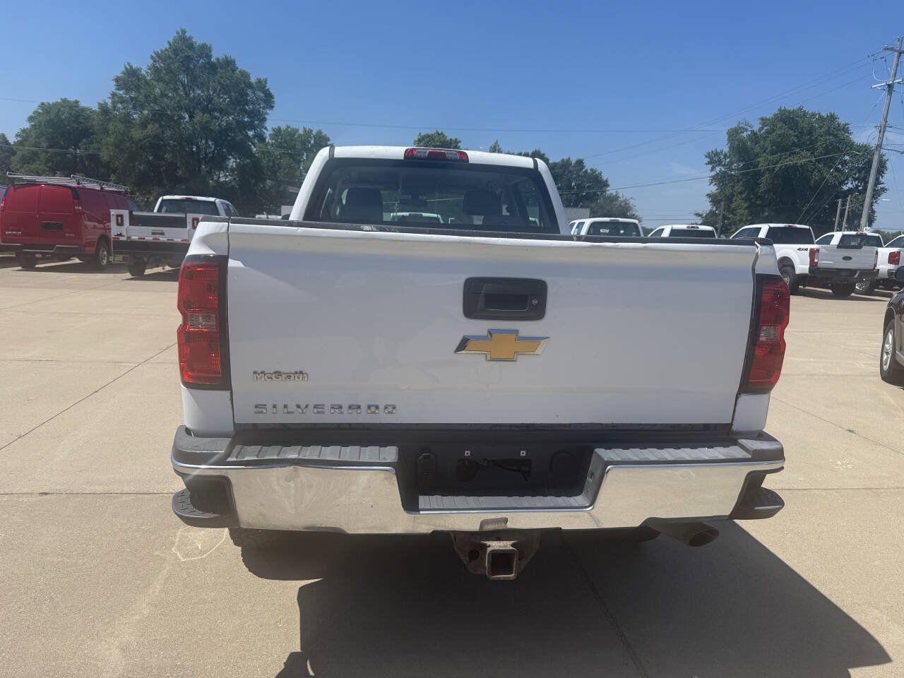 Used 2018 Chevrolet Silverado 2500 W/T AWD/4WD image 9