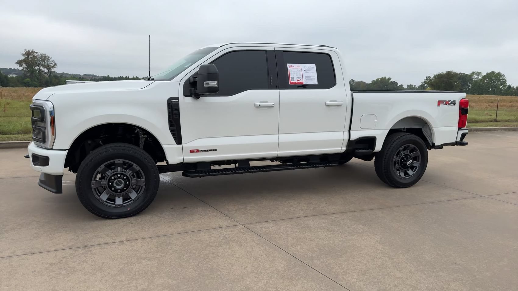 Used 2024 Ford F250 Lariat w/ Lariat Ultimate Package AWD/4WD image 4