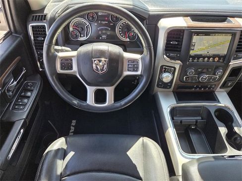 Used 2017 RAM 1500 Laramie image 17