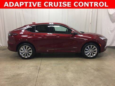 Used 2024 Buick Envista Avenir image 2