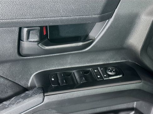 Used 2024 Toyota Tacoma SR5 image 15