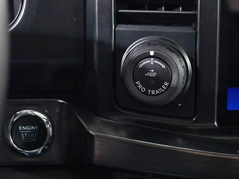 New 2026 Ford F350 Lariat w/ Black Appearance Package image 32