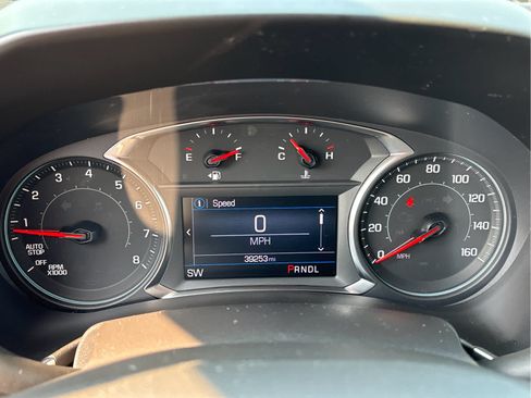 Certified 2024 Chevrolet Equinox LS w/ LS Convenience Package FWD image 17