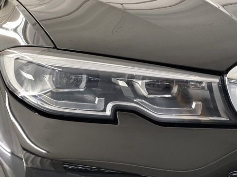 Used 2020 BMW 330i Sedan w/ Convenience Package RWD image 10