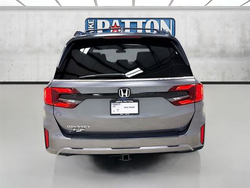 New 2026 Honda Odyssey EX-L image 6