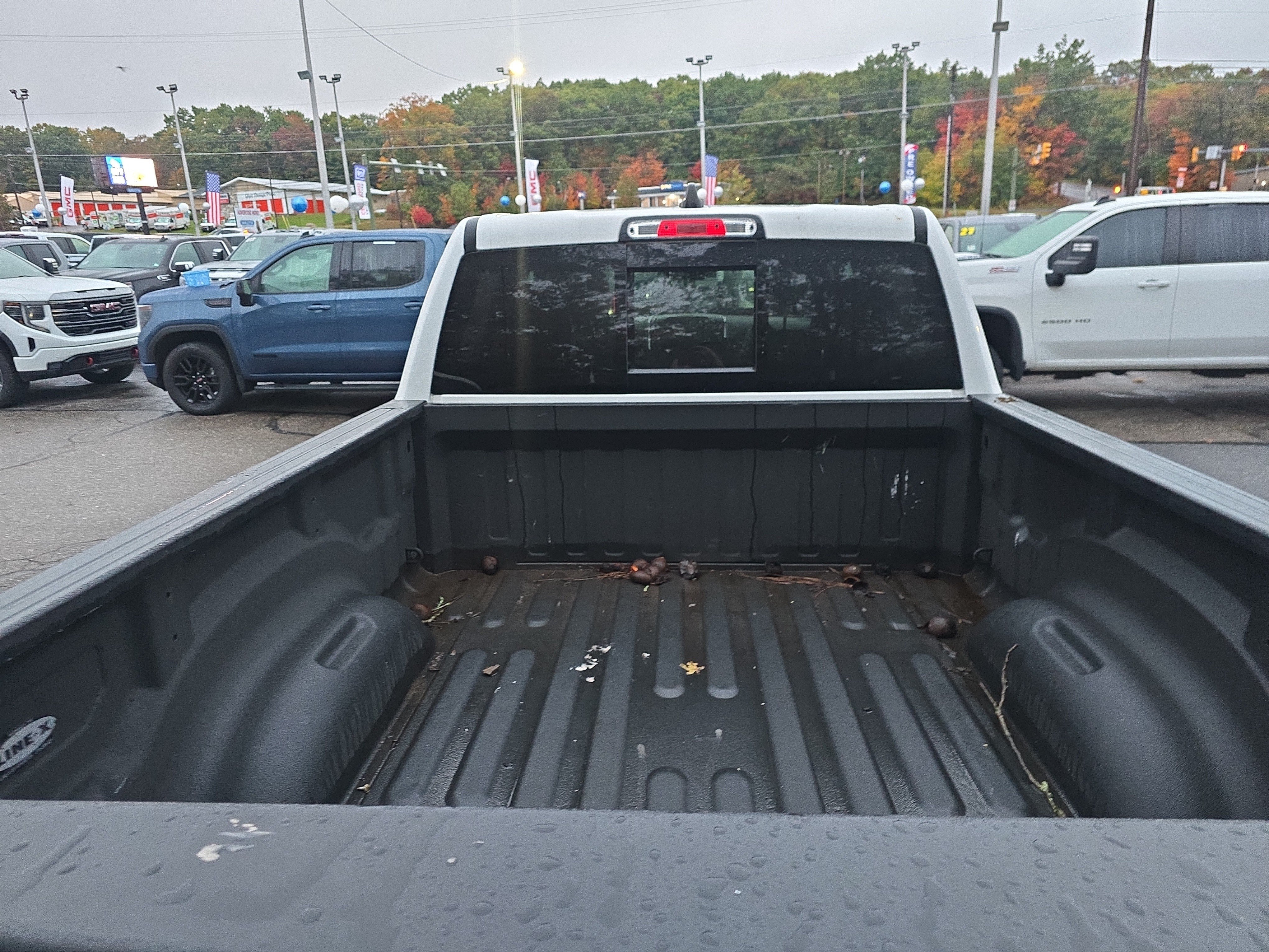 Used 2023 RAM 1500 Laramie AWD/4WD image 4