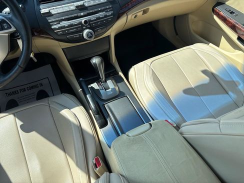 Used 2010 Honda Crosstour EX-L image 16