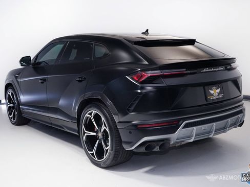Used 2021 Lamborghini Urus AWD/4WD image 6