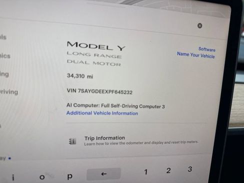 Used 2023 Tesla Model Y Long Range AWD/4WD image 18
