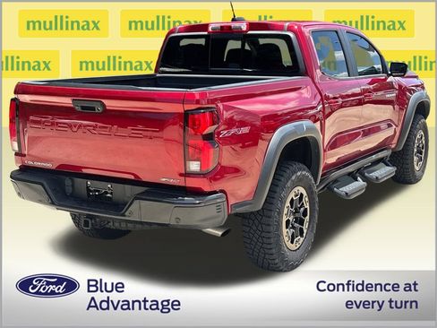 Used 2024 Chevrolet Colorado ZR2 w/ ZR2 Convenience Package III AWD/4WD image 4