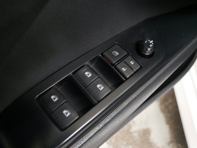 Used 2019 Toyota Camry LE FWD image 13