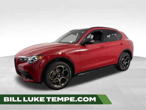 Used 2025 Alfa Romeo Stelvio Sprint AWD/4WD image 1