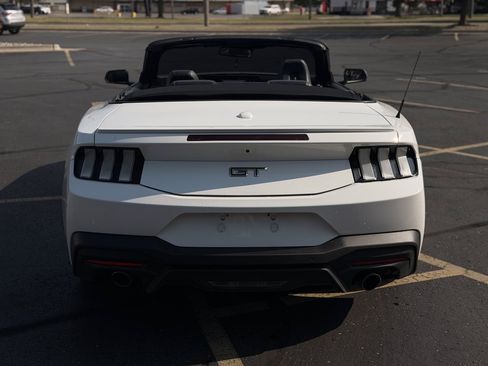 Used 2024 Ford Mustang GT Premium RWD image 5