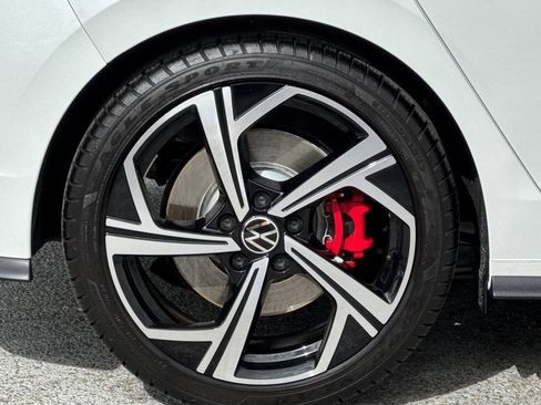 Used 2024 Volkswagen GTI SE image 24