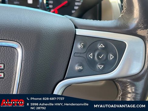 Used 2018 GMC Yukon SLT w/ Open Road Package image 16