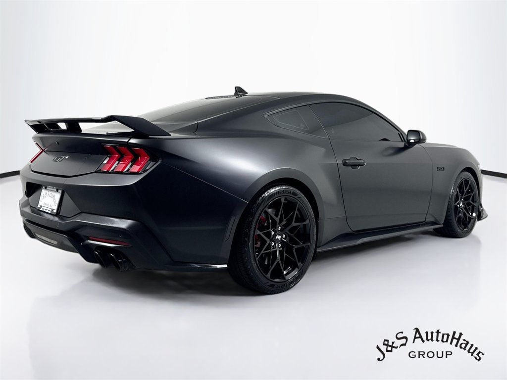 Used 2024 Ford Mustang GT RWD image 7