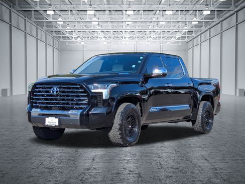 Used 2024 Toyota Tundra Capstone AWD/4WD image 9