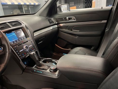 Used 2017 Ford Explorer Sport w/ Equipment Group 401A image 13