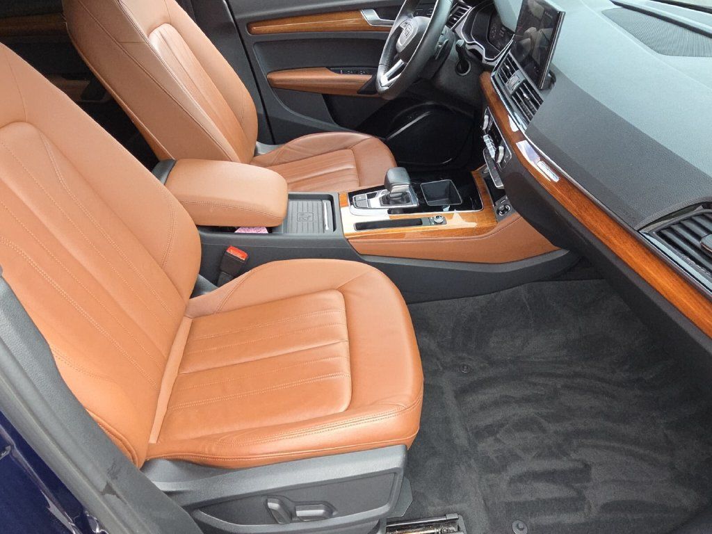 Used 2021 Audi Q5 Premium w/ Premium Plus Package AWD/4WD image 18
