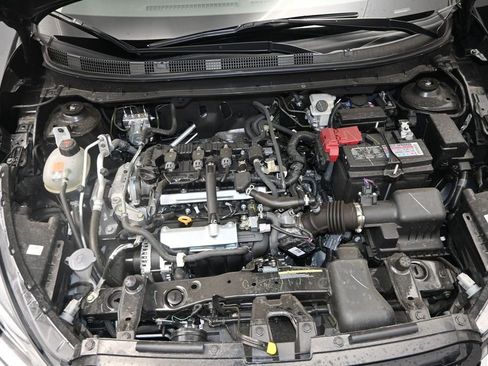 Certified 2025 Nissan Kicks Play S FWD image 27