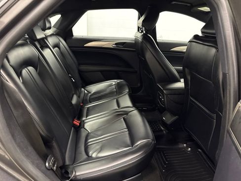 Used 2020 Lincoln MKZ FWD image 31