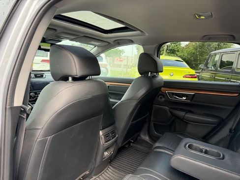 Used 2019 Honda CR-V Touring image 28