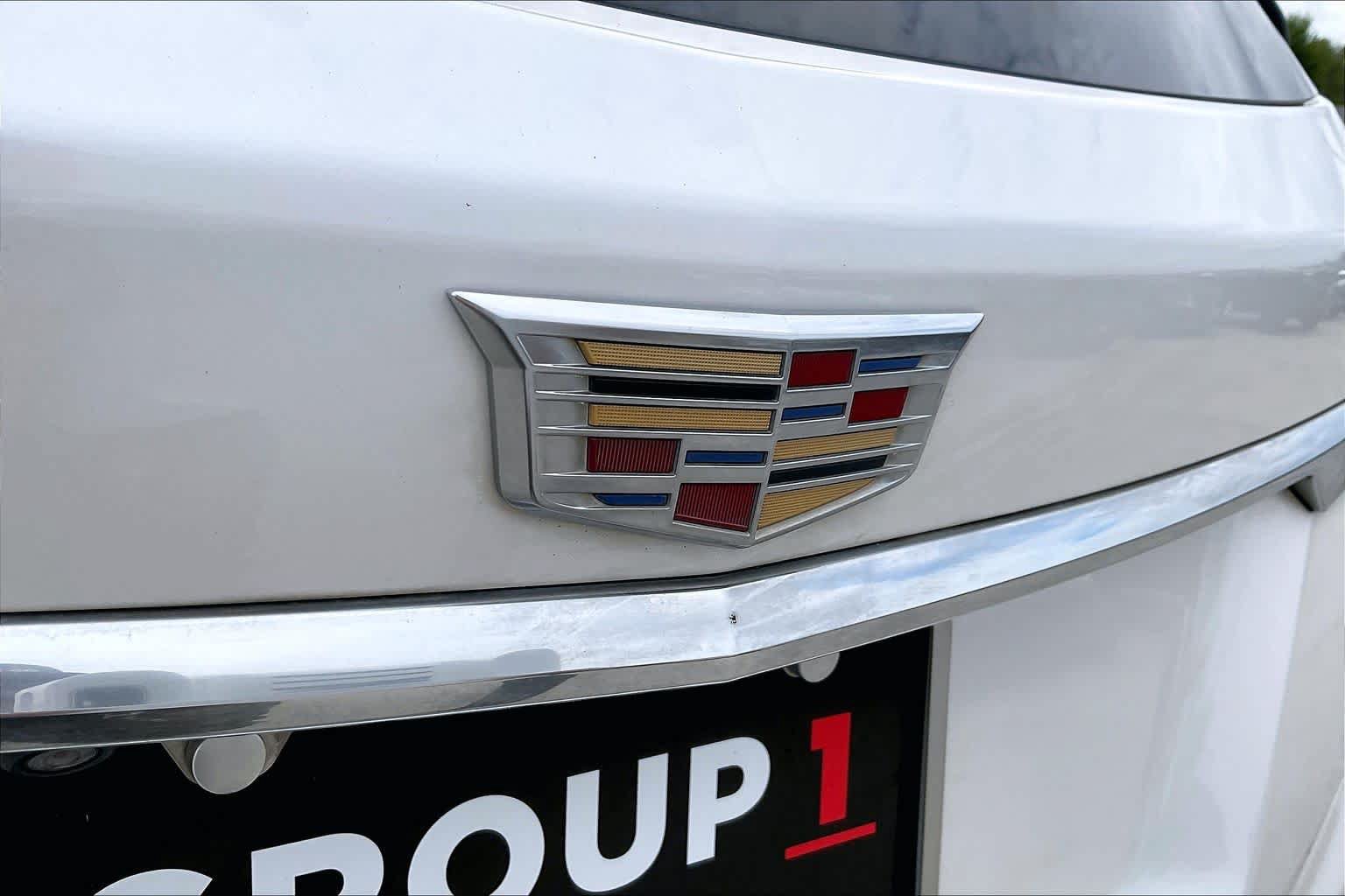 Used 2018 Cadillac XT5 Luxury w/ Driver Awareness Package FWD image 31
