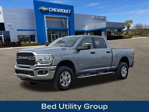 Used 2024 RAM 2500 Big Horn w/ Bed Utility Group image 4