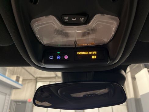 Used 2022 Chevrolet TrailBlazer RS image 27