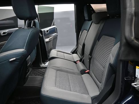Used 2021 Ford Bronco Outer Banks AWD/4WD image 16