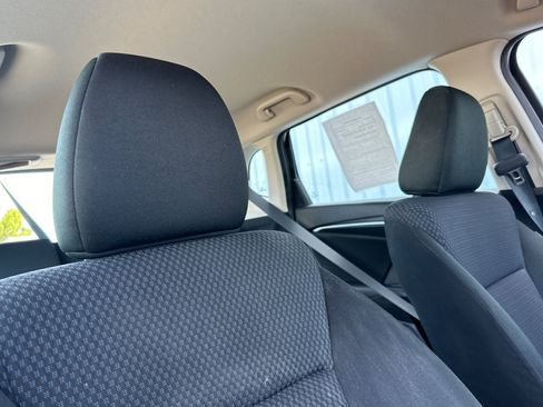 Used 2019 Honda Fit LX image 17