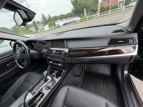 Used 2016 BMW 528i xDrive Sedan AWD/4WD image 14