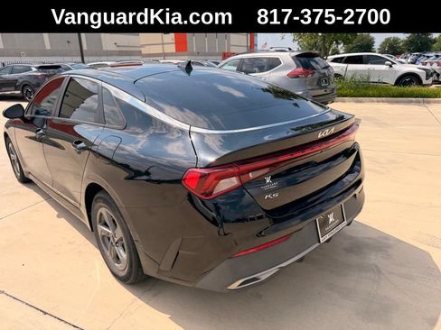 Used 2022 Kia K5 LX FWD image 2