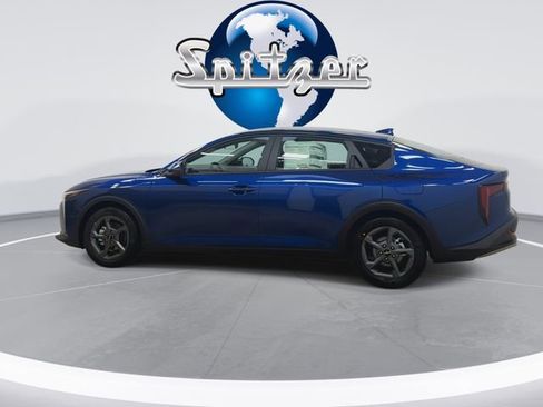 New 2026 Kia K4 LXS image 2